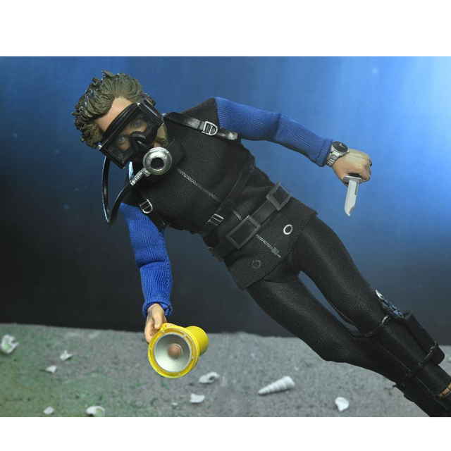 Jaws Matt Hooper (Shark Cage) Clothed Action Figure 20cm