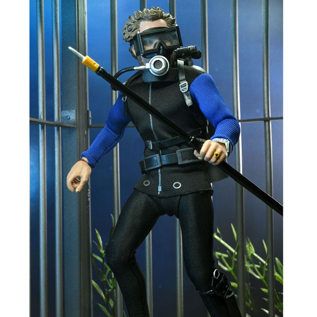Jaws Matt Hooper (Shark Cage) Clothed Action Figure 20cm