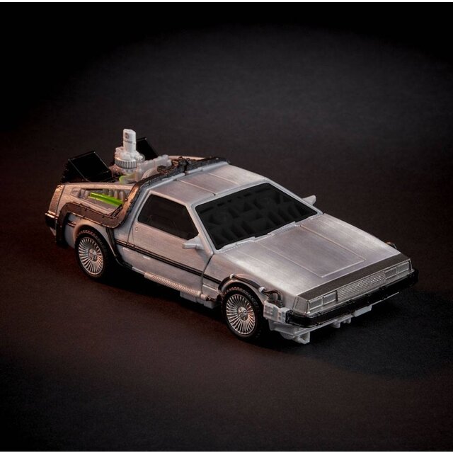 Transformers x Back to the Future Delorian Gigawatt Action Figure 14cm