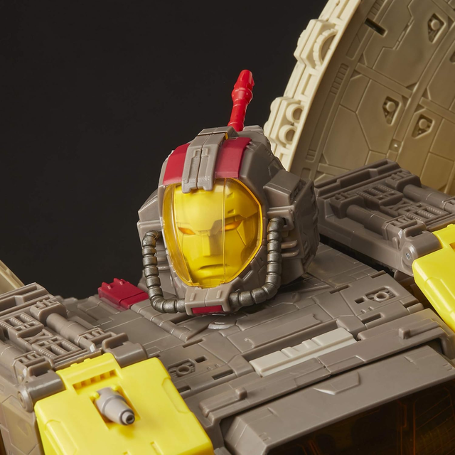 Transformers: War for Cybertron Omega Supreme Titan Class