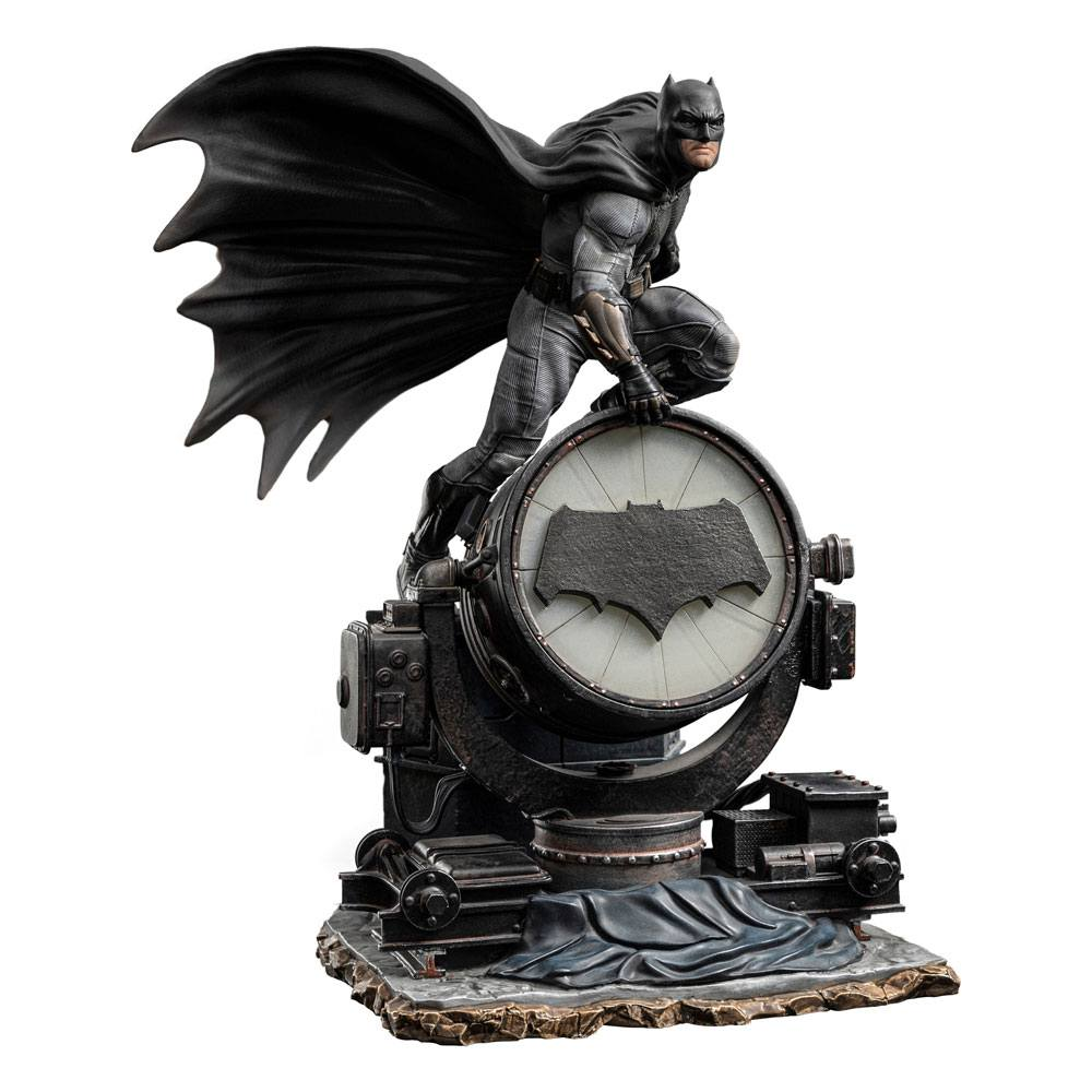 Iron Studios Deluxe Art Scale Batman on Batsignal afbeelding