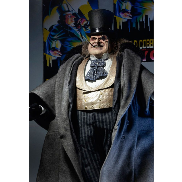 Batman Returns Mayoral Penguin (Danny DeVito) Action Figure 38cm