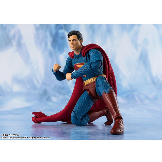 Superman 2025 S.H.Figuarts Action Figure Superman 16cm