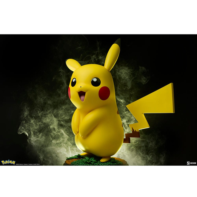 Pokémon Life-Size Statue Pikachu 47cm