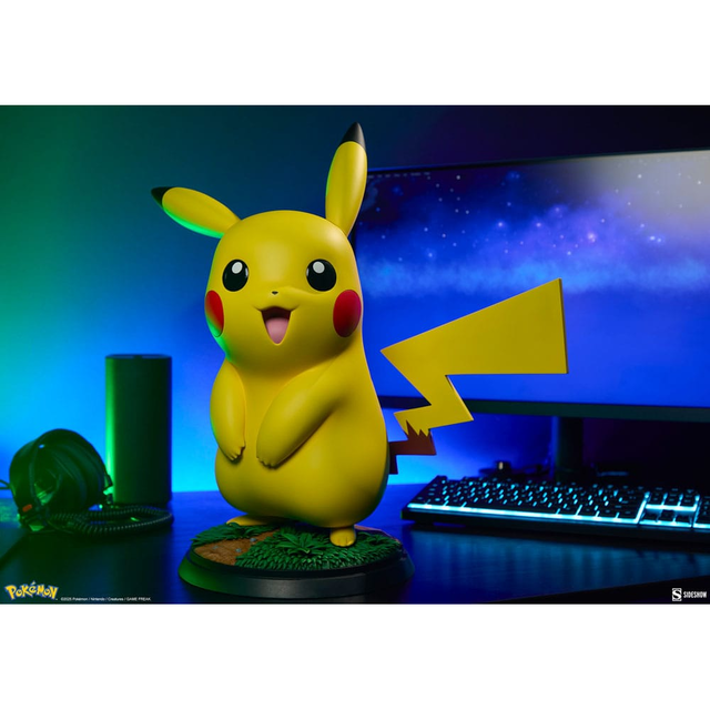 Pokémon Life-Size Statue Pikachu 47cm