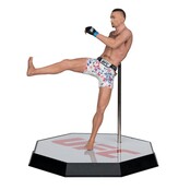 UFC Posed PVC Statue Max Holloway 18cm
