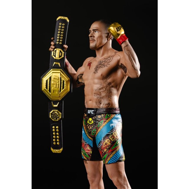 UFC Posed PVC Statue Alex Pereira 18cm