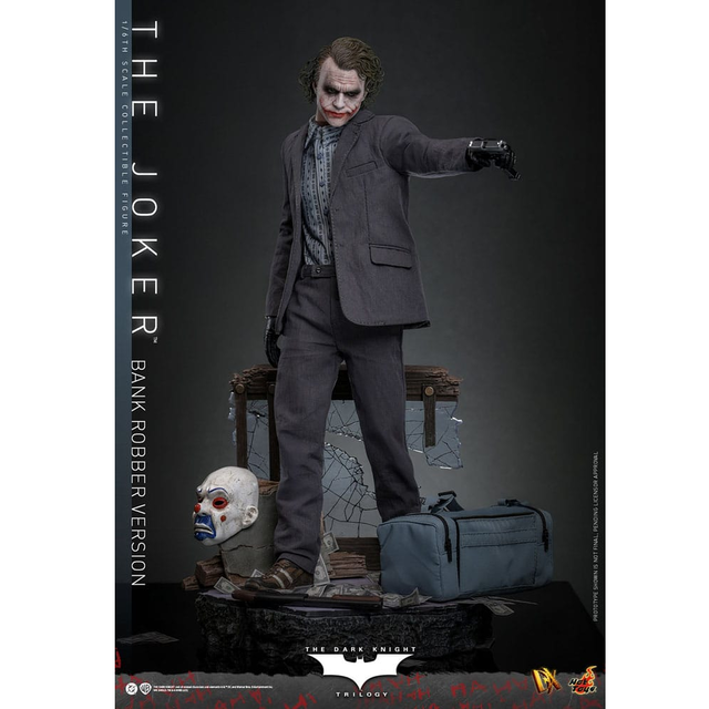 The Dark Knight DX Action Figure 1/6 The Joker (Bank Robber Version) 30cm The Dark Knight DX Action Figure 1/6 The Joker (Bank Robber Version) 30cm