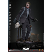 The Dark Knight DX Action Figure 1/6 The Joker (Bank Robber Version) 30cm The Dark Knight DX Action Figure 1/6 The Joker (Bank Robber Version) 30cm