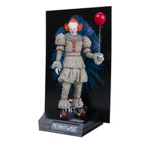 Movie Maniacs PVC Statue It: Welcome to Derry Pennywise (Gold Label) 16cm
