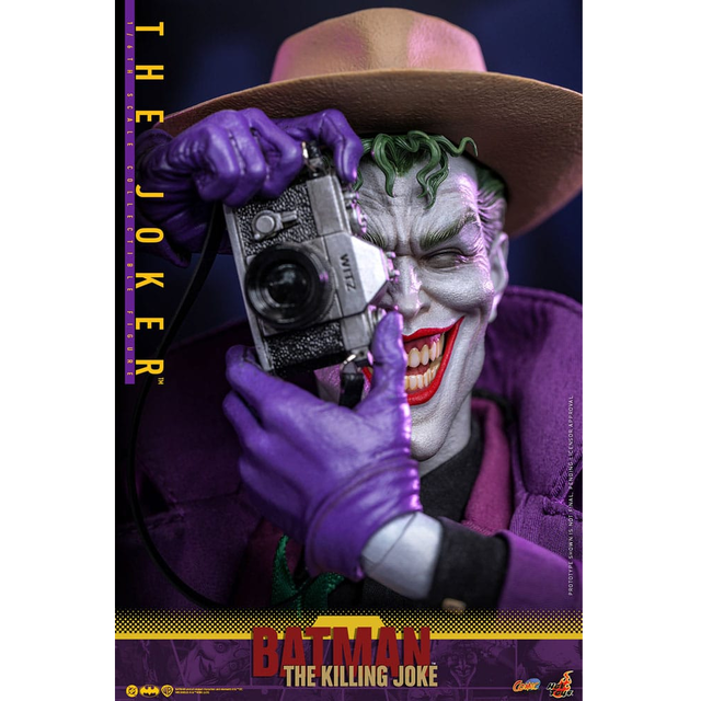 Batman: The Killing Joke 1/6 The Joker Action Figure 31cm