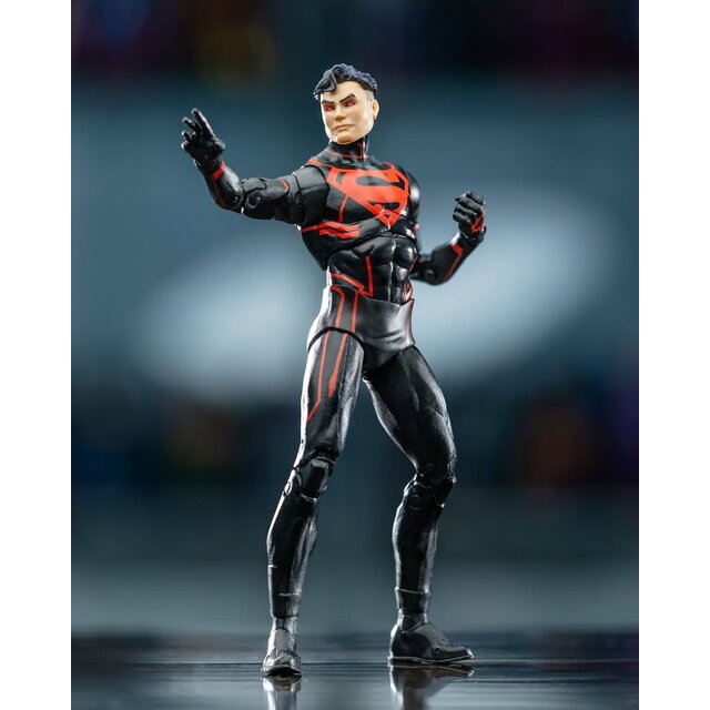DC Direct Page Punchers Superboy (Platinum) Action Figure 18cm