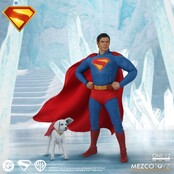 The One:12 Collective Superman (2025) action figure 17cm
