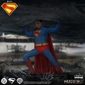 The One:12 Collective Superman (2025) action figure 17cm