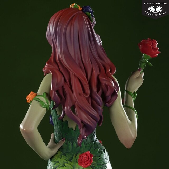 DC Direct Cover Girls Statue 1/8 Poison Ivy by J. Scott Campbell 24cm