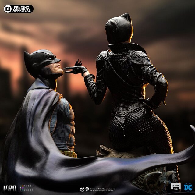 DC Comics Diorama 1/6 Batman & Catwoman 51cm DC Comics Diorama 1/6 Batman & Catwoman 51cm