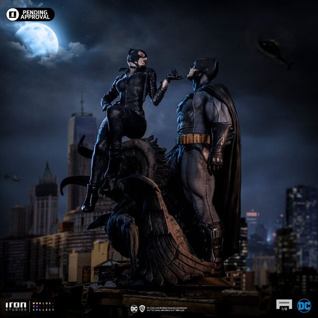 DC Comics Diorama 1/6 Batman & Catwoman 51cm DC Comics Diorama 1/6 Batman & Catwoman 51cm