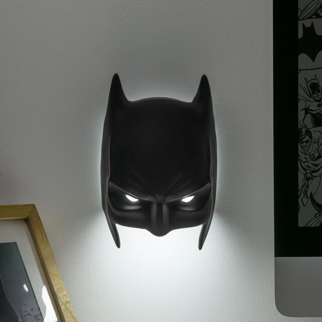 DC Comics 3D Light Batman Mask 20cm DC Comics 3D Light Batman Mask 20cm