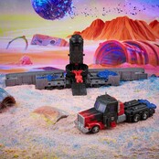 Transformers Generations Legacy Leader Class G2 Universe Laser Optimus Prime 19cm Transformers Generations Legacy Leader Class G2 Universe Laser Optimus Prime 19cm
