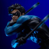 DC Comics Art Scale Statue 1/10 Nightwing 27cm DC Comics Art Scale Statue 1/10 Nightwing 27cm