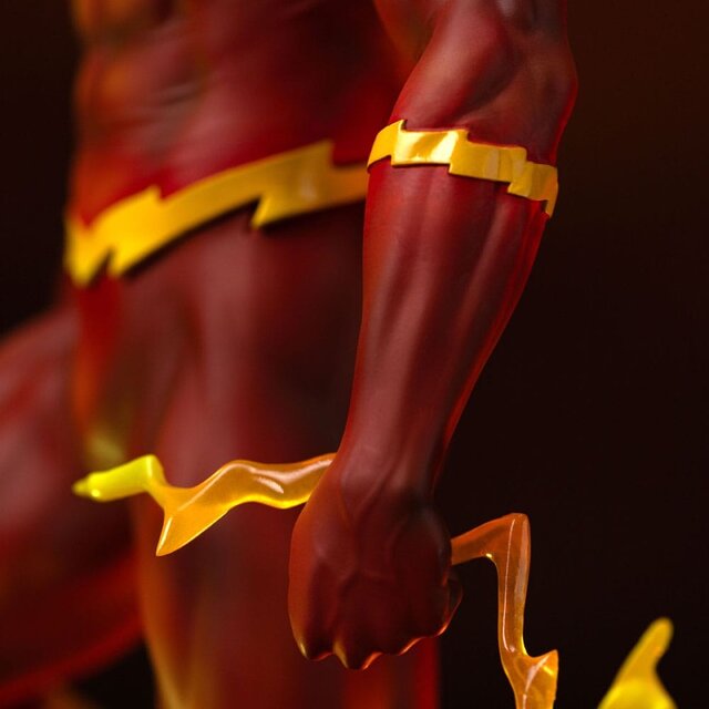 DC Comics Legacy Replica Statue 1/4 Flash 54cm DC Comics Legacy Replica Statue 1/4 Flash 54cm