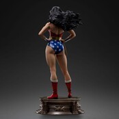 DC Comics Legacy Replica Statue 1/4 Wonder Woman DC Trinity DC 56cm DC Comics Legacy Replica Statue 1/4 Wonder Woman DC Trinity DC 56cm
