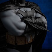 DC Comics Legacy Replica Statue 1/4 Batman DC Trinity 60cm DC Comics Legacy Replica Statue 1/4 Batman DC Trinity 60cm