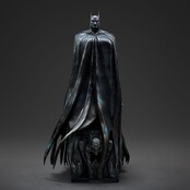 DC Comics Legacy Replica Statue 1/4 Batman and Bruce Wayne 79cm DC Comics Legacy Replica Statue 1/4 Batman and Bruce Wayne 79cm