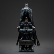 DC Comics Legacy Replica Statue 1/4 Batman and Bruce Wayne 79cm DC Comics Legacy Replica Statue 1/4 Batman and Bruce Wayne 79cm