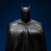 DC Comics Legacy Replica Statue 1/4 Batman and Bruce Wayne 79cm DC Comics Legacy Replica Statue 1/4 Batman and Bruce Wayne 79cm