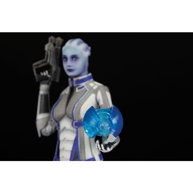 Mass Effect PVC Statue Liara T'Soni 22cm