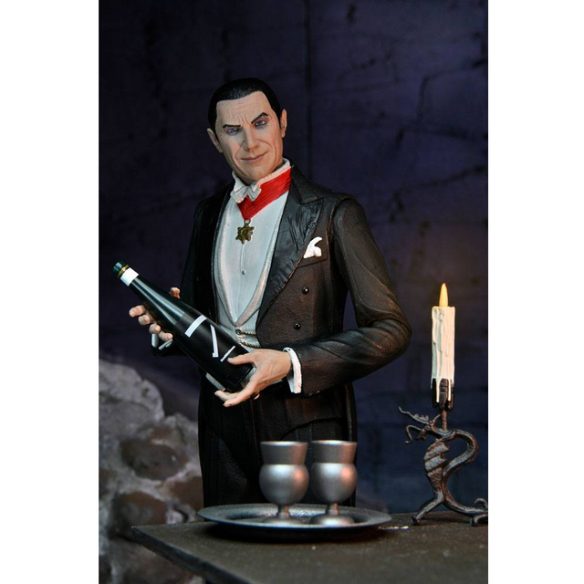 Universal Monsters Ultimate Dracula (Transylvania) Action Figure 18cm