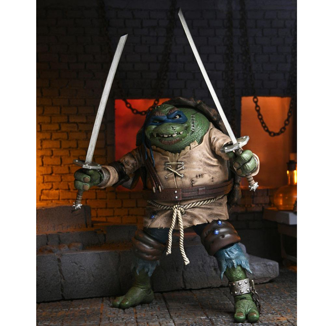 Universal Monsters x TMNT Ultimate Leonardo as The Hunchback Action Figure 18cm