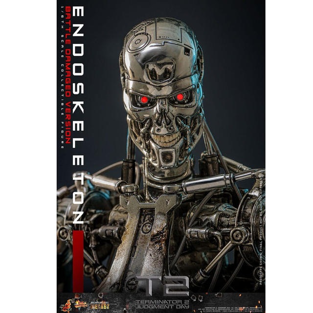 Terminator 2: Judgment Day Movie Masterpiece Action Figure 1/6 Endoskeleton (Battle Damaged Version) 31cm
