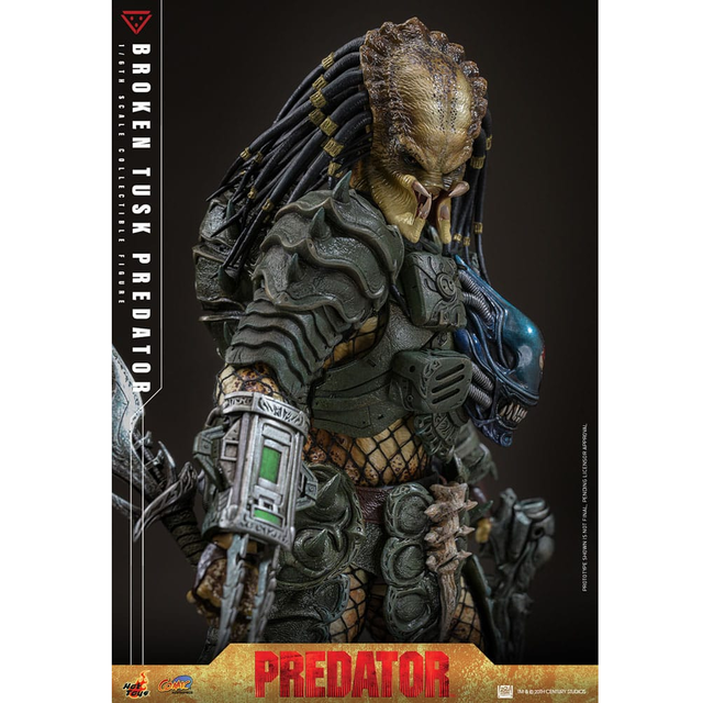 Alien vs. Predator Comic Masterpiece Action Figure 1/6 Broken Tusk Predator 35cm