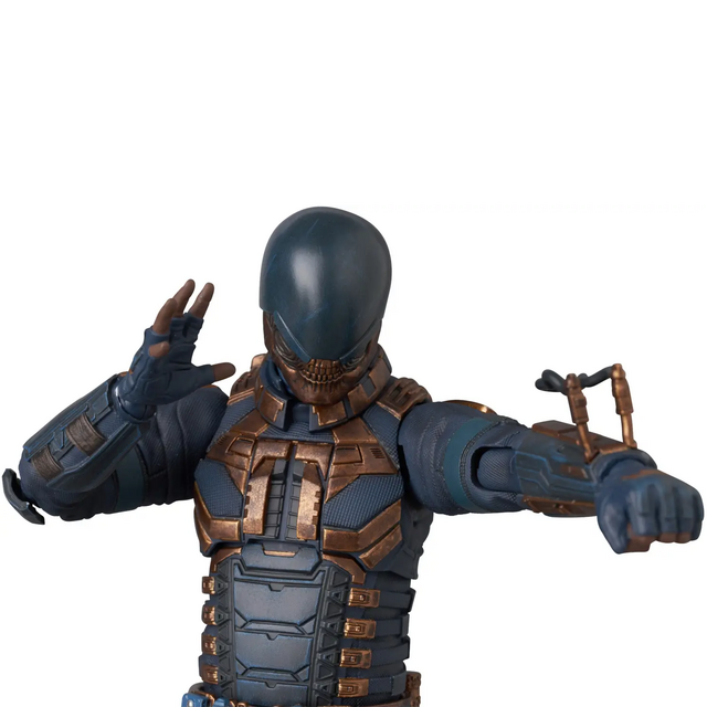 Medicom MAFEX Suicide Squad Bloodsport Action Figure 16cm