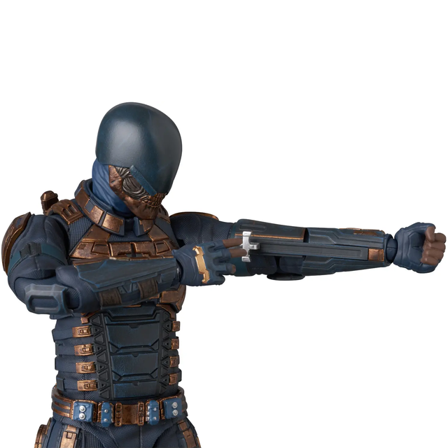 Medicom MAFEX Suicide Squad Bloodsport Action Figure 16cm