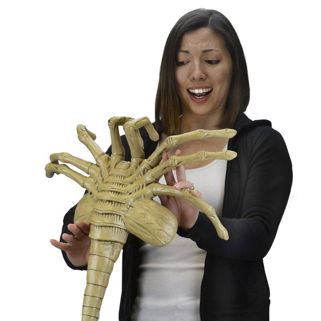 Aliens Foam Replica 1/1 Facehugger 105cm