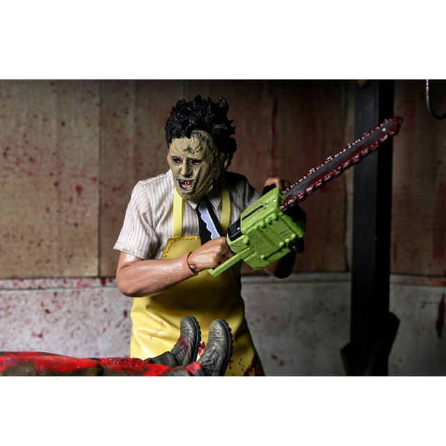 The Texas Chainsaw Massacre Leatherface Clothed Action Figure 20cm
