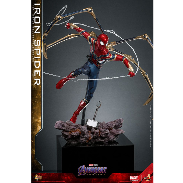 Avengers: Endgame Movie Masterpiece 1/6 Iron Spider Action Figure 28cm