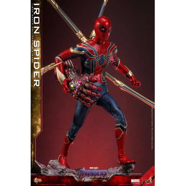Avengers: Endgame Movie Masterpiece 1/6 Iron Spider Action Figure 28cm