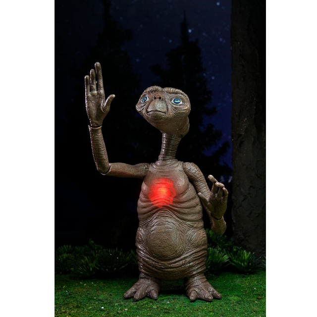 E.T. the Extra-Terrestrial Ultimate Deluxe Action Figure 11cm