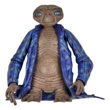 Telepathic E.T. Ultimate Deluxe Action Figure