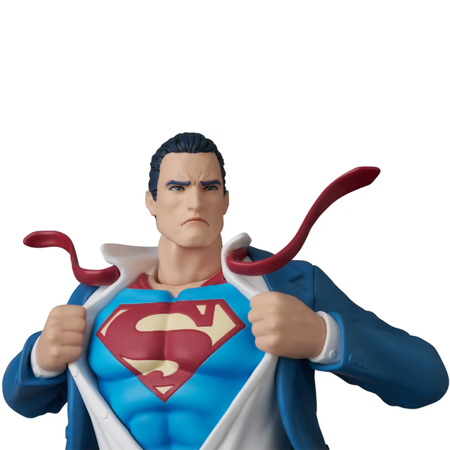 MAFEX Clark Kent (Batman: Hush Ver.) Action Figure 16cm