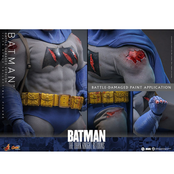 Batman: The Dark Knight Returns Comic Masterpiece Batman (Battle Damaged Version) 32cm
