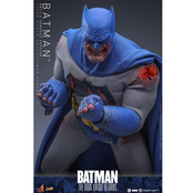 Batman: The Dark Knight Returns Comic Masterpiece Batman (Battle Damaged Version) 32cm