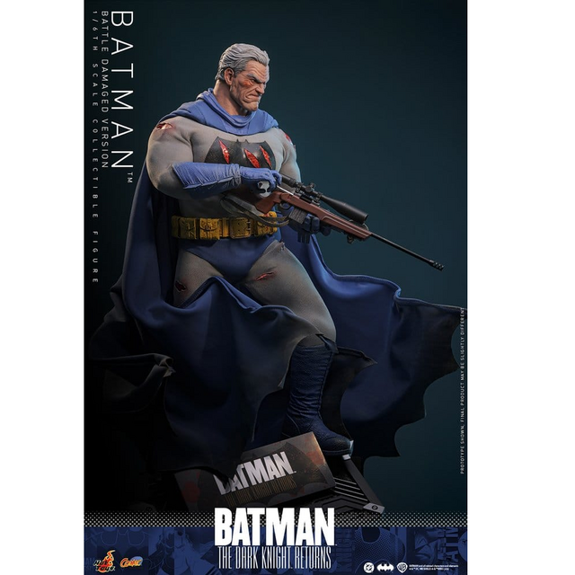 Batman: The Dark Knight Returns Comic Masterpiece Batman (Battle Damaged Version) 32cm