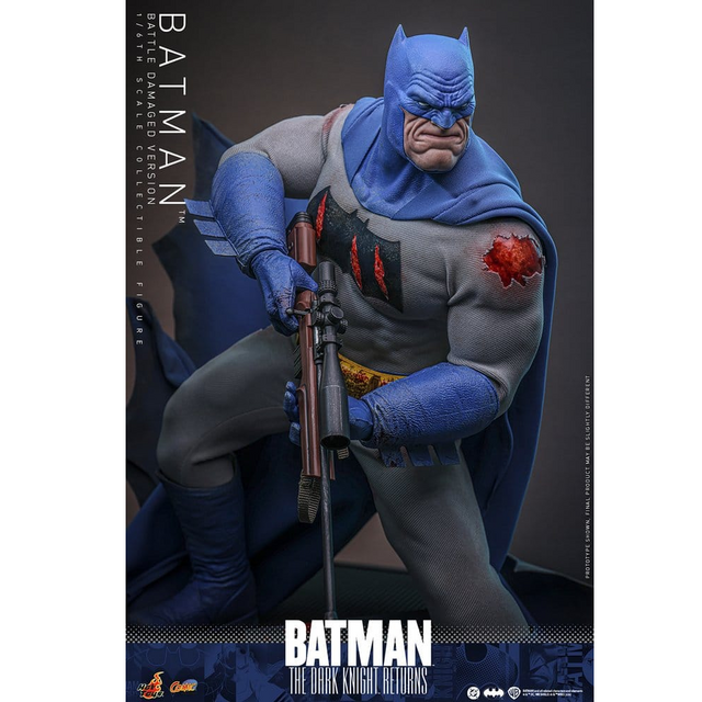 Batman: The Dark Knight Returns Comic Masterpiece Batman (Battle Damaged Version) 32cm