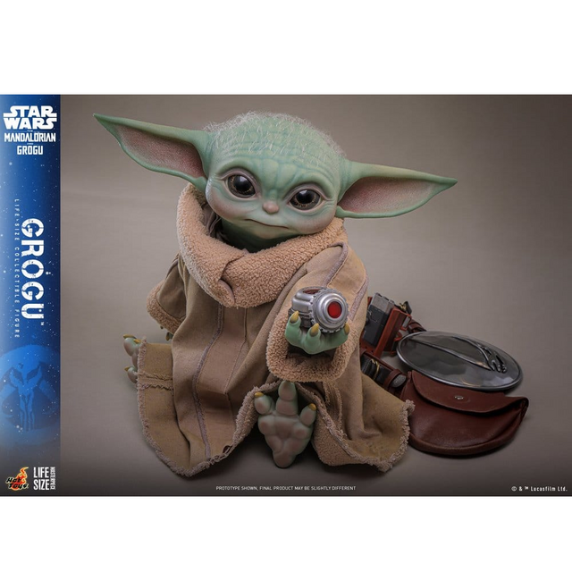 Star Wars: The Mandalorian & Grogu Life-Size Figure Grogu 38cm