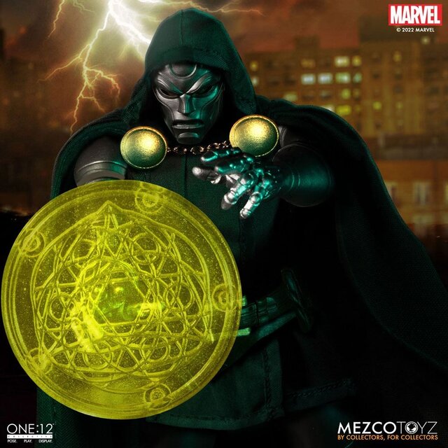 One:12 Collective Marvel Doctor Doom Action Figure 17cm
